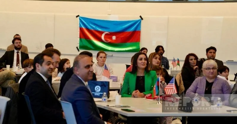 ABŞ nin İllinoys Universitetində Azərbaycanın Zəfər Günü ilə bağlı tədbir keçirilib FOTO