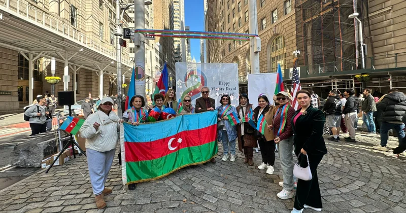 Nyu Yorkun məşhur parkında Azərbaycanın Dövlət Bayrağı ucaldılıb