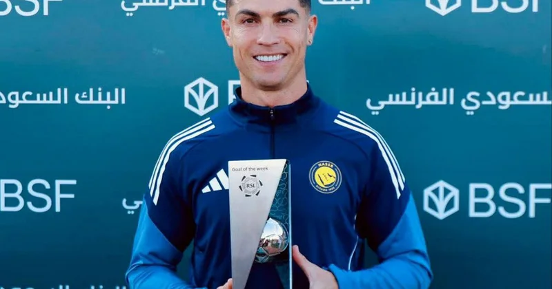 Ronaldu həftənin ən gözəl qoluna görə mükafat aldı VİDEO