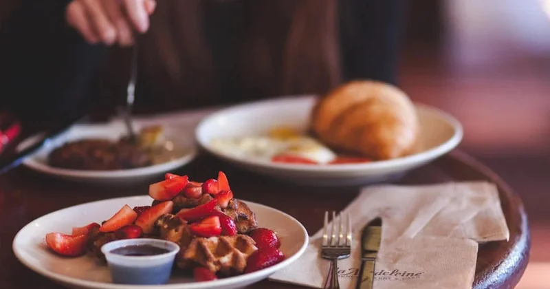 Səhər bu yeməkləri yeyəndə damarlar tıxanır