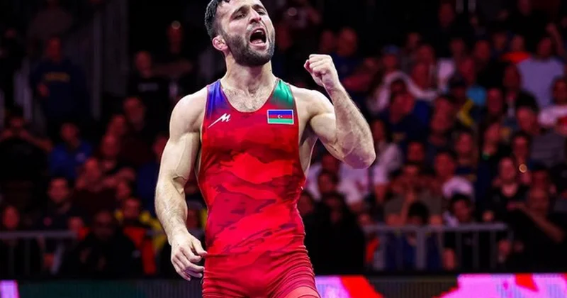 Eldəniz Əzizli Moskvada keçirilən Peşəkar Güləş Liqasının qalibi olub