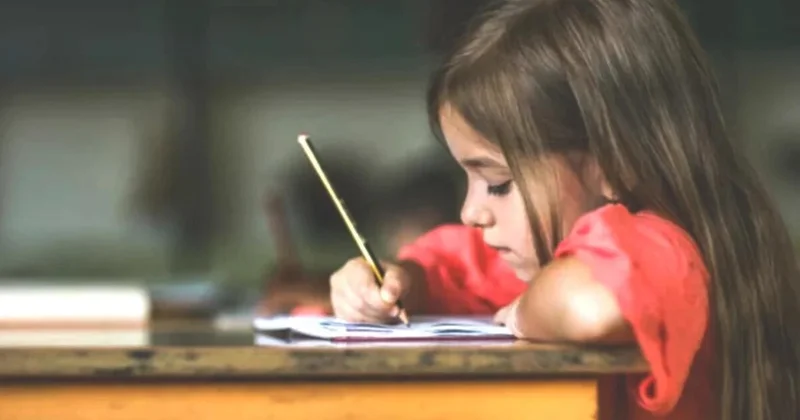 Psixoloqlar aşağı zəkanın əlaməti sayılan 4 vərdişi açıqladı