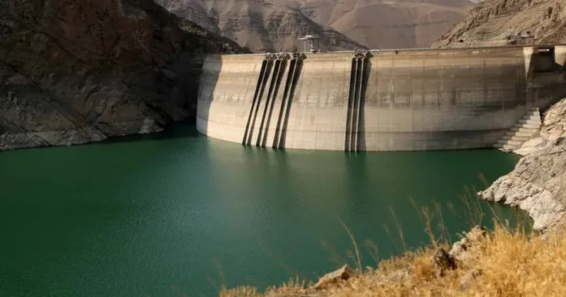 İranın müqəddəs şəhəri susuzluqla üz üzə