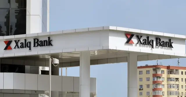 Xalq Bankdan kobud səhv: Azərbaycan bayrağını səhv təsvir etdi FOTO