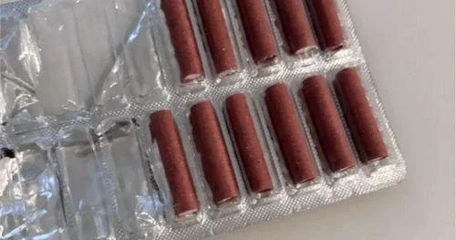 Fişəngi iris bilib yedi ağzında partladı