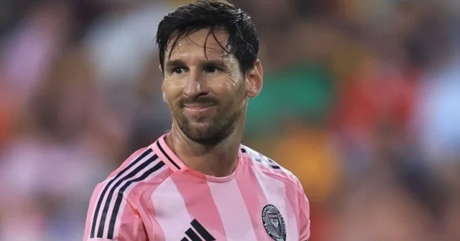 Messi 400 cü assistini edib