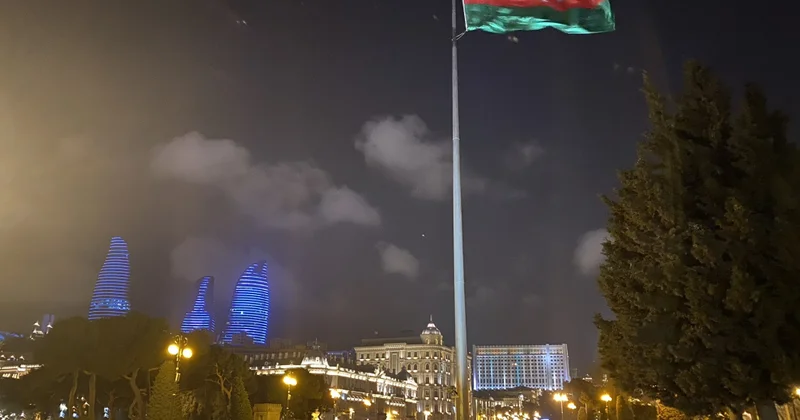 В Азербайджане отмечается День флага Minval Politika