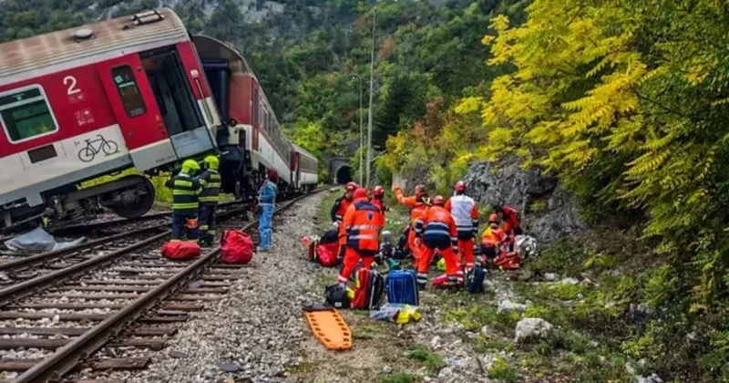 Столкновение поездов в Словакии, пострадали 30 человек