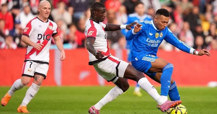 Реал с Винисиусом и Мбаппе не смог победить Райо Вальекано