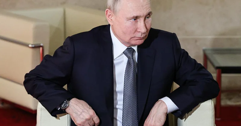 Кремль: Путин не давал указаний...