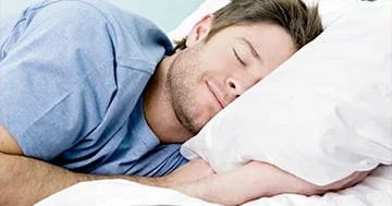 İki dəqiqədə yuxuya getmək: İnsanların 96 faizi üçün işləyən bir metod...