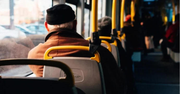 Salyanda 65 yaşlı sərnişin mikroavtobusda öldü