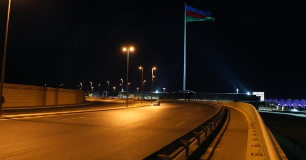 Bu yolda hərəkət dayandı