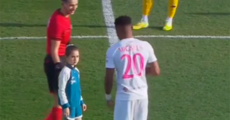 Topa ilk toxunuşu Nilay etdi Video