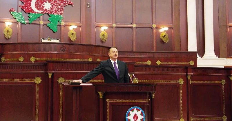 Цель служение нации