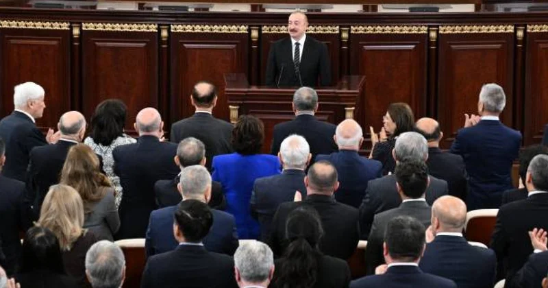 Алиев пришел с тезисами в Академию главная тема