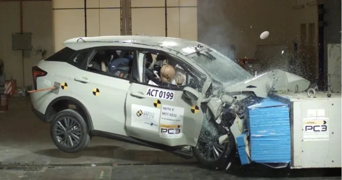 Bu Çin avtomobili kraş testdə 0 bal aldı VİDEO