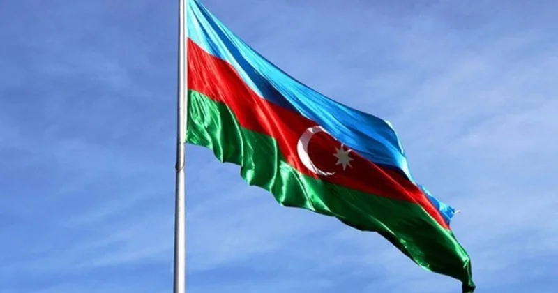 Qürur, vüqar, iftixar və əzəmət rəmzi