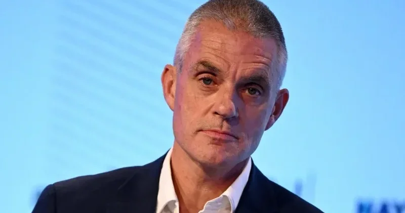 BBC nin baş direktoru Trampın çıxışı ilə bağlı qalmaqaldan sonra istefa verdi