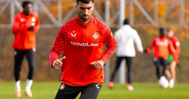 Emreli uzun müddətdən sonra Kayzerslautern də oyuna çıxdı, 15 dəqiqəyə əvəzləndi