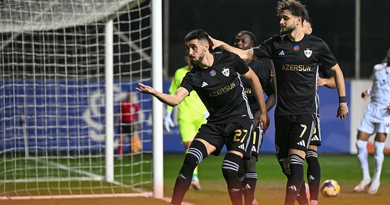 Заполненные трибуны и победа Карабаха