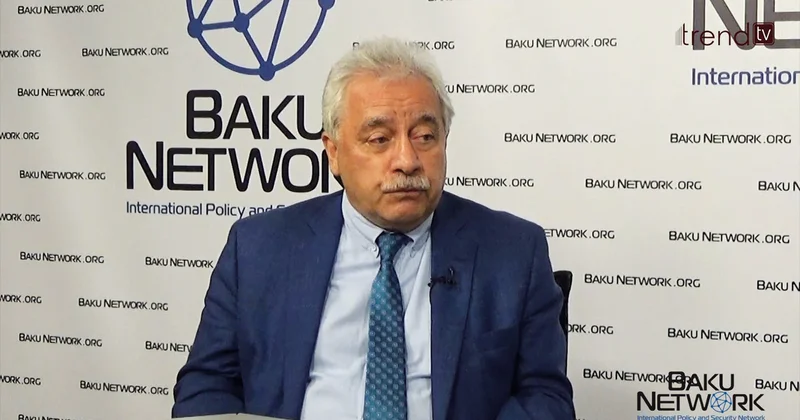 С опорой на собственный интеллект