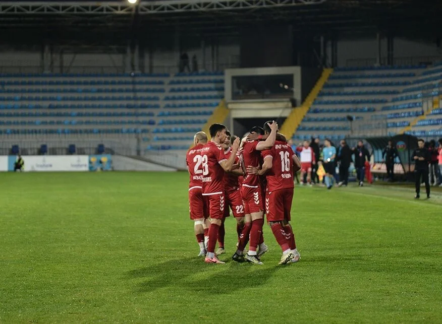 Qarabağı zirvədən salan klub üçün tarixi həftə