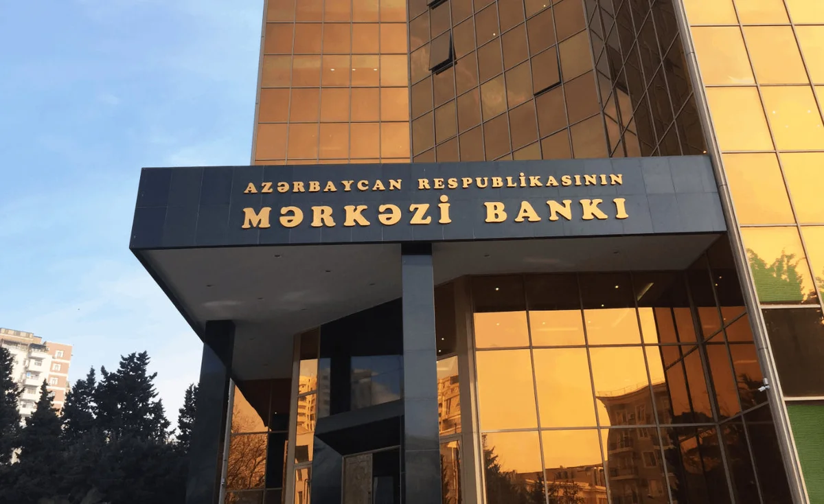 Mərkəzi Bank 10 lisenziyanı ləğv etdi SİYAHI