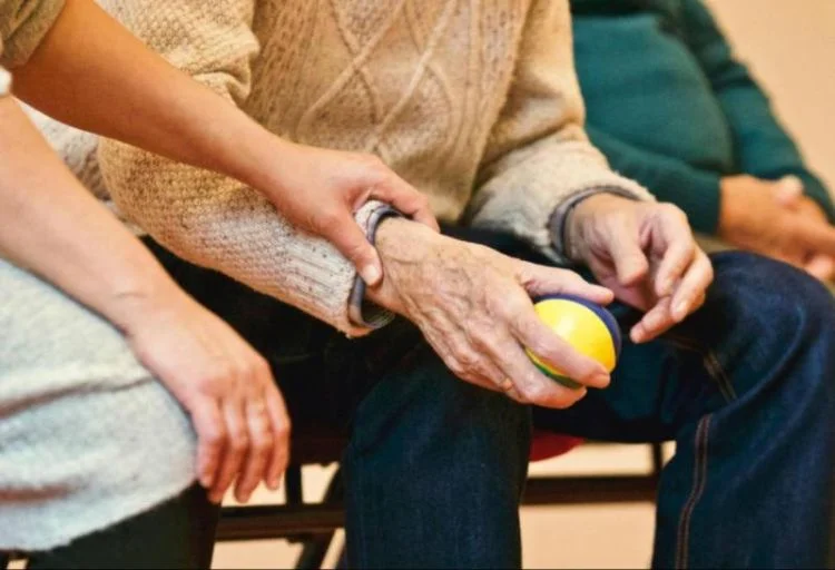 Alimlər ömrü uzadan yeni gen AŞKARLADILAR