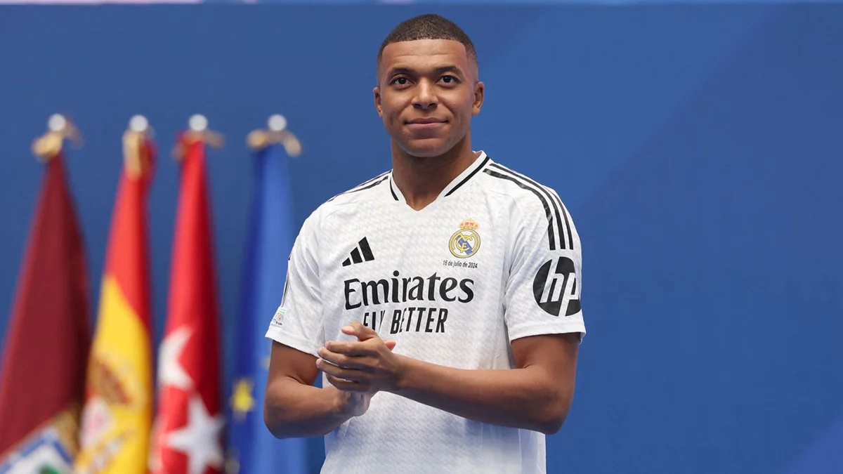 Mbappe: “PSJnin bütün oyunlarını izləyirəm”