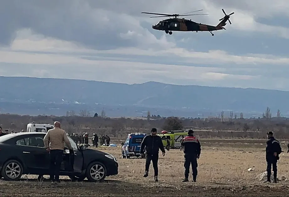 Türkiyədəki helikopter qəzasında 6 hərbçi şəhid olub YENİLƏNİB2 AZƏRTAC