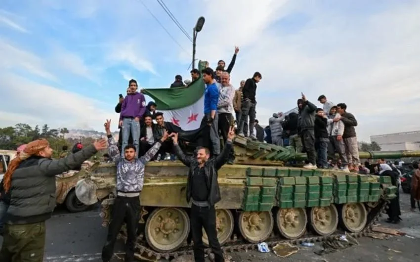 Dəməşqin Əsəd rejimindən azad edilməsi zamanı ölənlərin sayı açıqlandı AzPolitika onlayn siyasiictimai qəzet