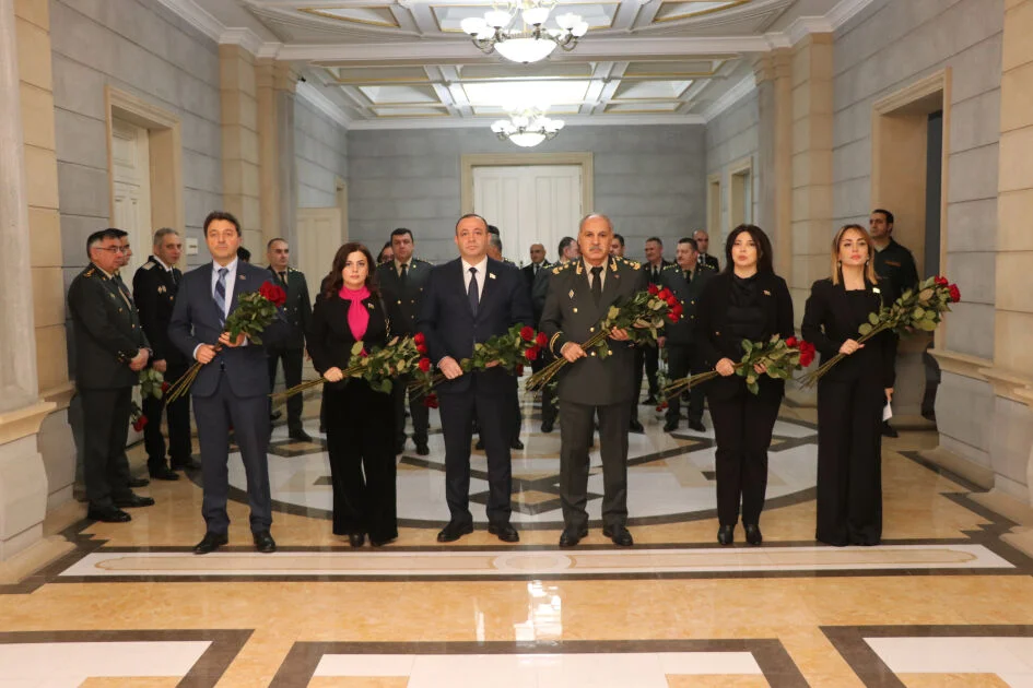 Hərbi Prokurorluqda Heydər Əliyevin anım mərasimi keçirildi FOTOLAR