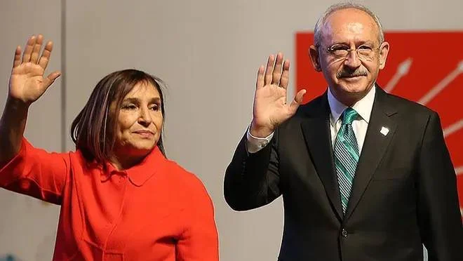 Kılıçdaroğlu və həyat yoldaşı qəza keçirdi