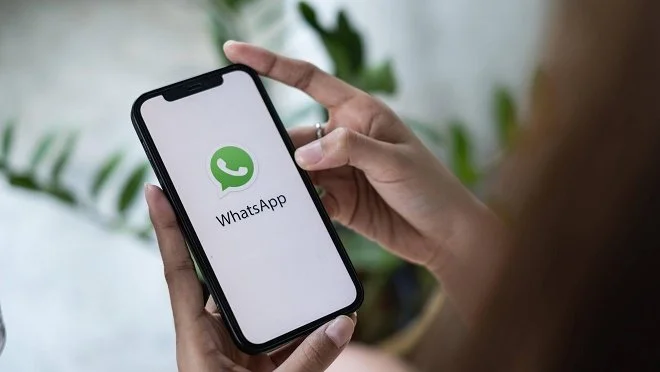 WhatsAppda YENİLİK: Yazmaq yadımdan çıxıb dövrü bitdi