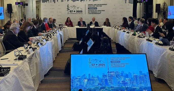 “G7 ölkələri Rusiyanın dondurulmuş aktivləri ilə bağlı bəyanat yayıb“ “Politico“