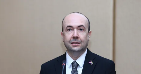 Fariz Rzayev 23 cü Beynəlxalq Doha Forumunda iştirak edib