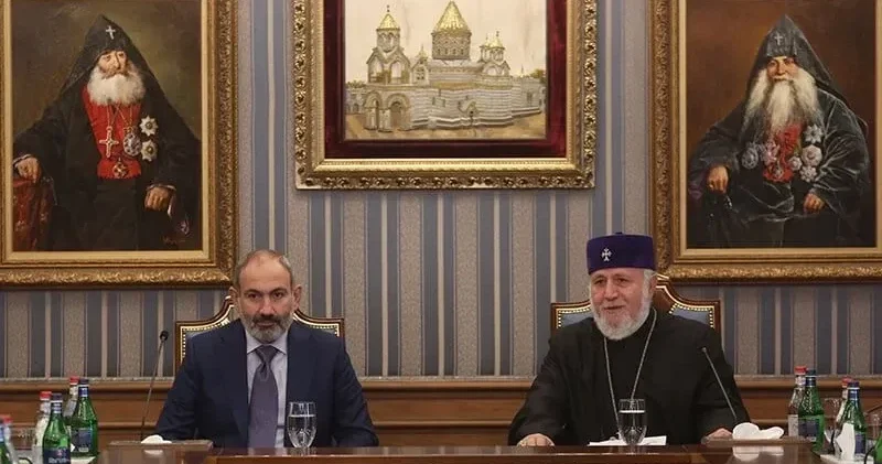 Paşinyanın II Qareginlə bağlı planında dəyişiklik edildi