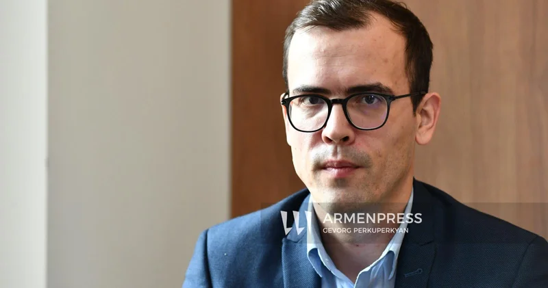 Macar ekspert maraqlı fakt açıqladı