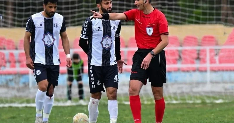 Karvan Yevlax ın futbolçusu: Sonuncu pillədə xilas olacağıq