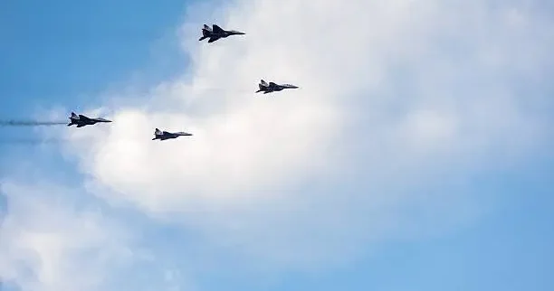 Cənubi Koreya: Rusiya və Çin təyyarələri Seulun ADIZ zonasında uçub