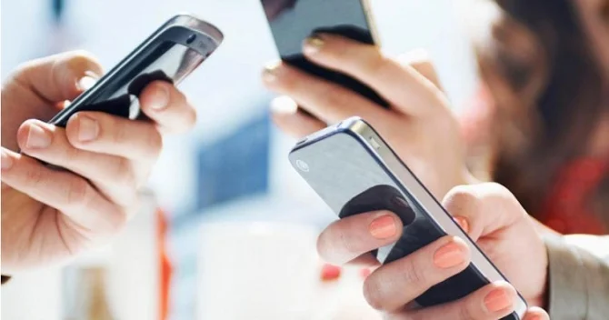 Azərbaycana mobil telefon gətirənlərin nəzərinə