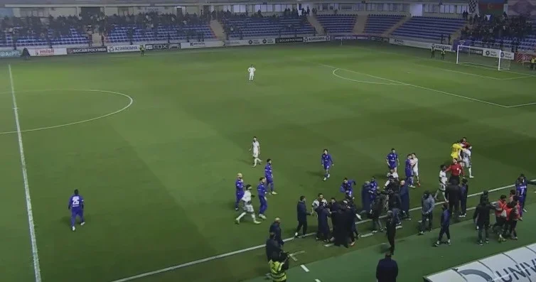 “Sumqayıt”ın matçında dava düşdü VİDEO