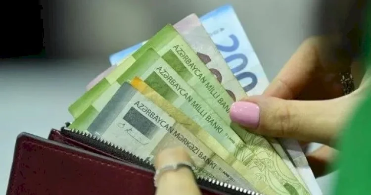 Artıq təsdiqləndi: işləyənlər üçün 317, pensiyaçılar üçün 245 manat...