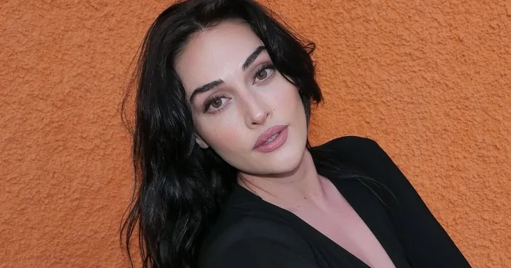 Esra Bilgiçin yeni layihəsi