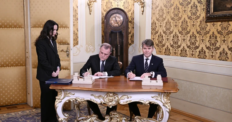 Bratislavada Azərbaycan ilə Slovakiya arasında bir sıra sənədlər imzalanıb