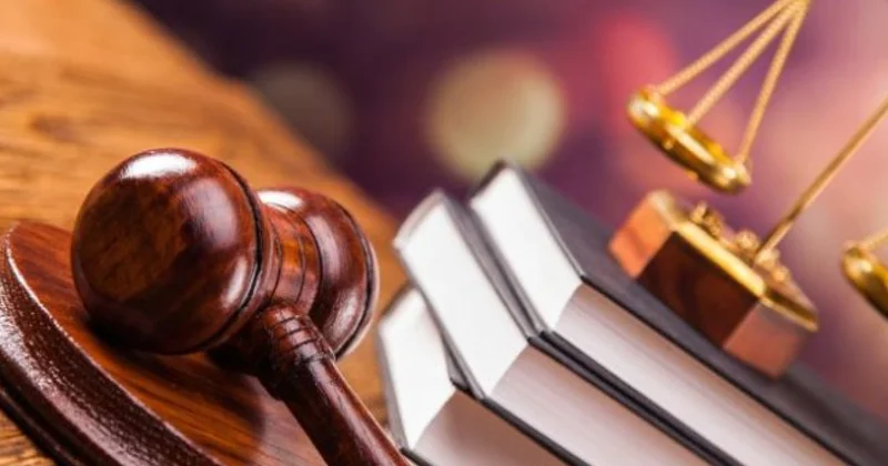 Какой срок грозит снявшим непристойное видео на Аллее шехидов?