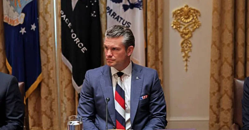 Главе Пентагона могут урезать бюджет на командировки Minval Politika