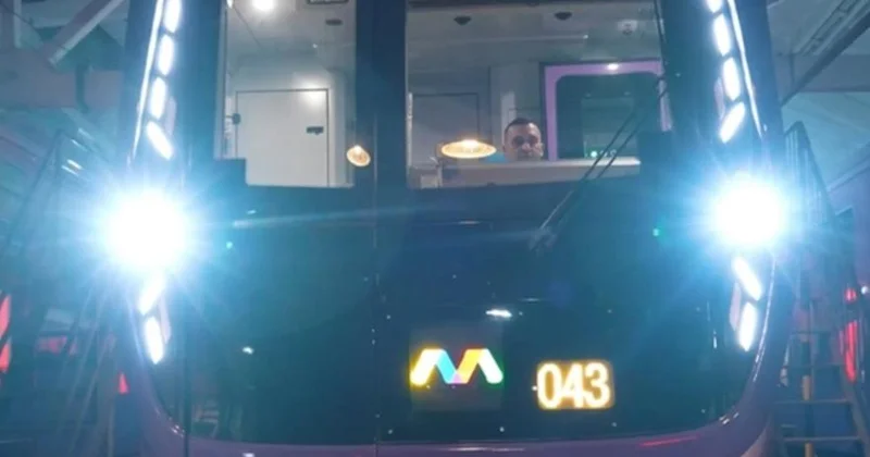 Bakı metrosunda daha bir yeni nəsil qatar istismara verilib