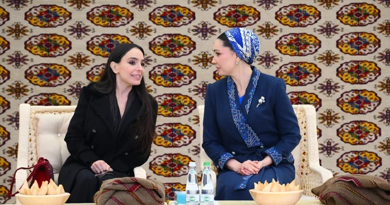 Leyla Əliyeva sərgidə iştirak etdi